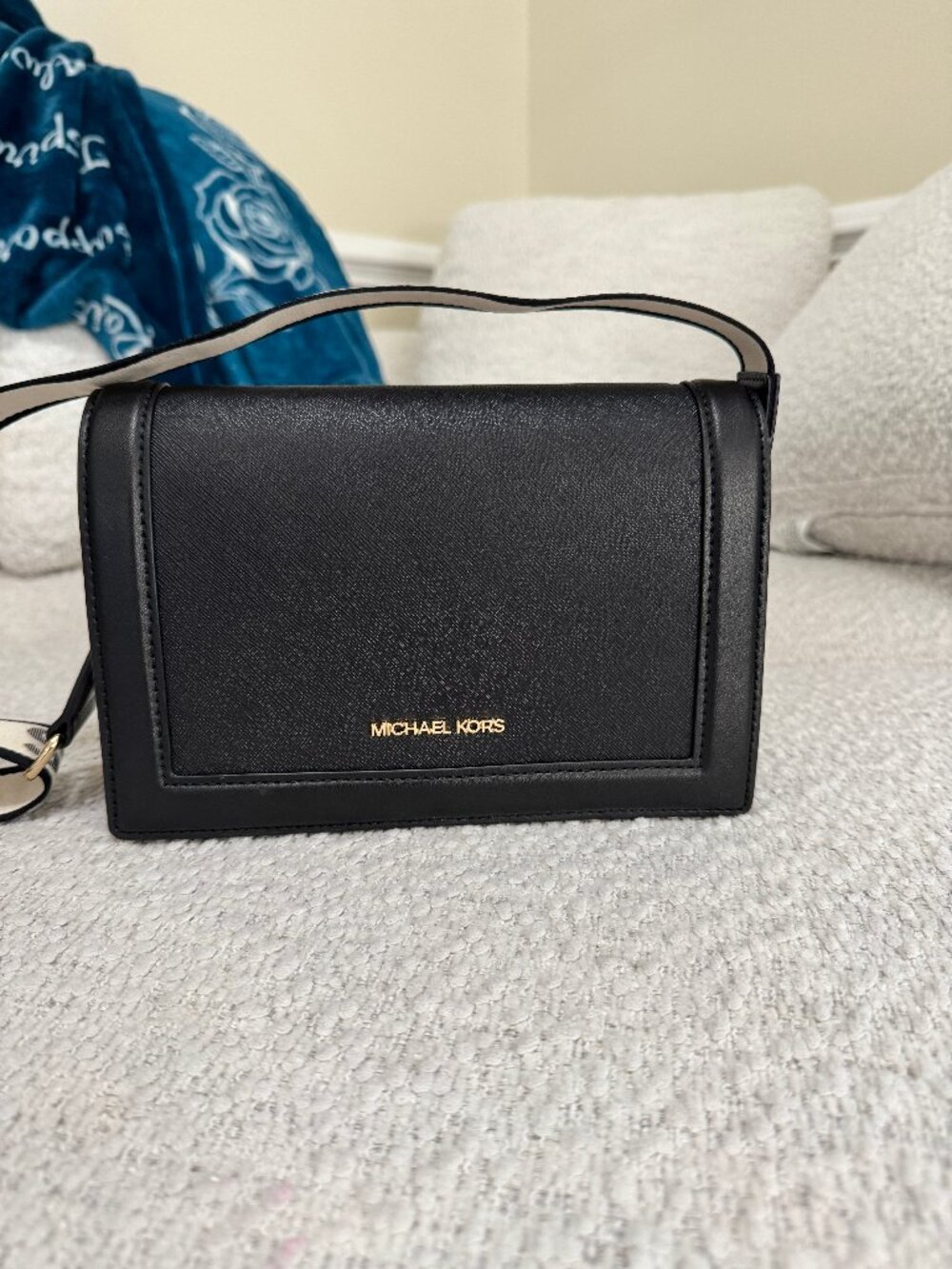 Michael Kors Large Jet Set Saffiano Leather Full Flap Black Crossbody NWOT - Picture 2 of 13